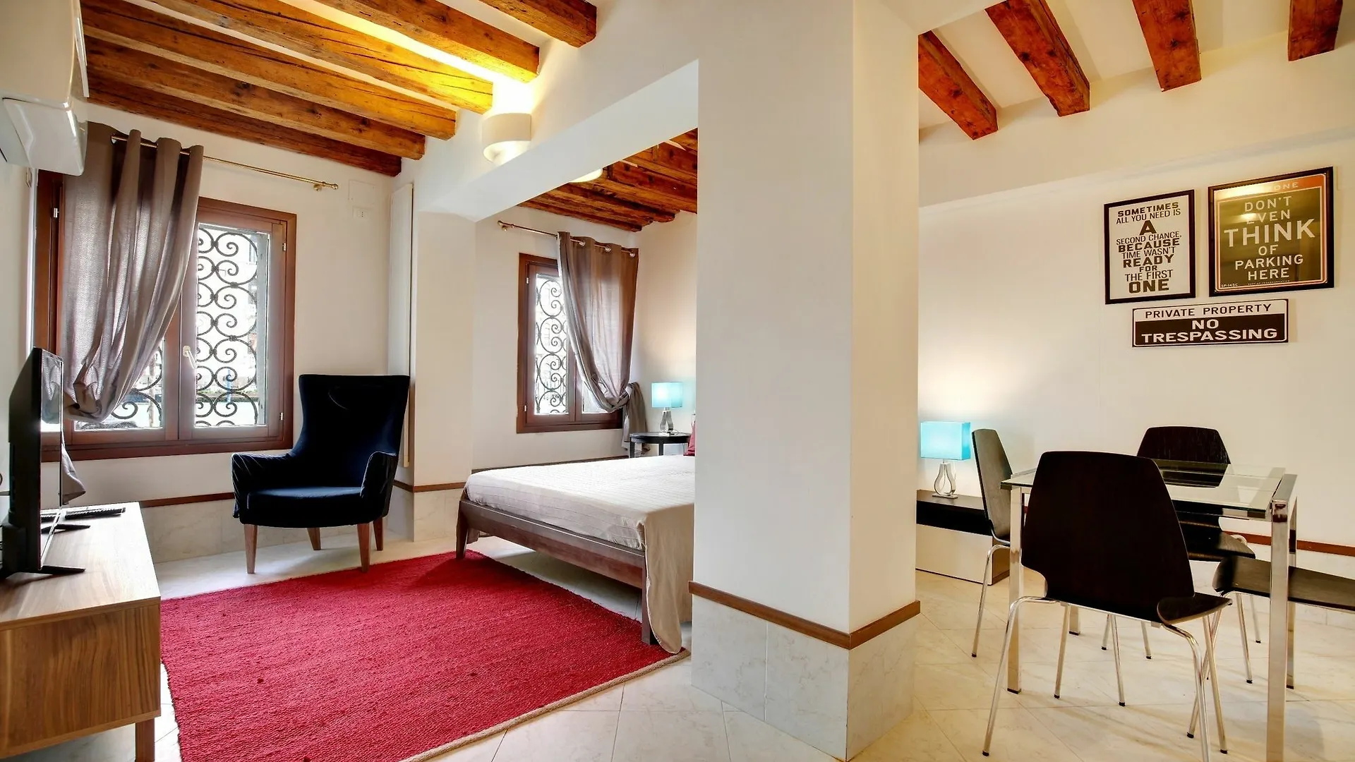 Venetian Grand Canal Suite Apartment
