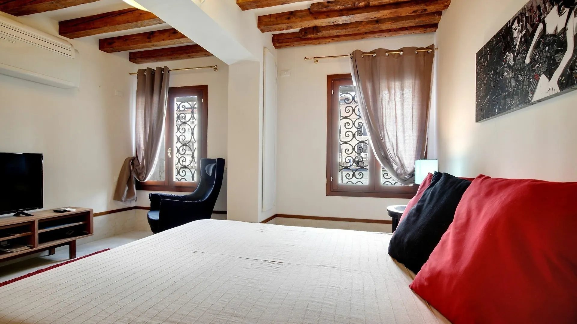 Venetian Grand Canal Suite Apartment Italy